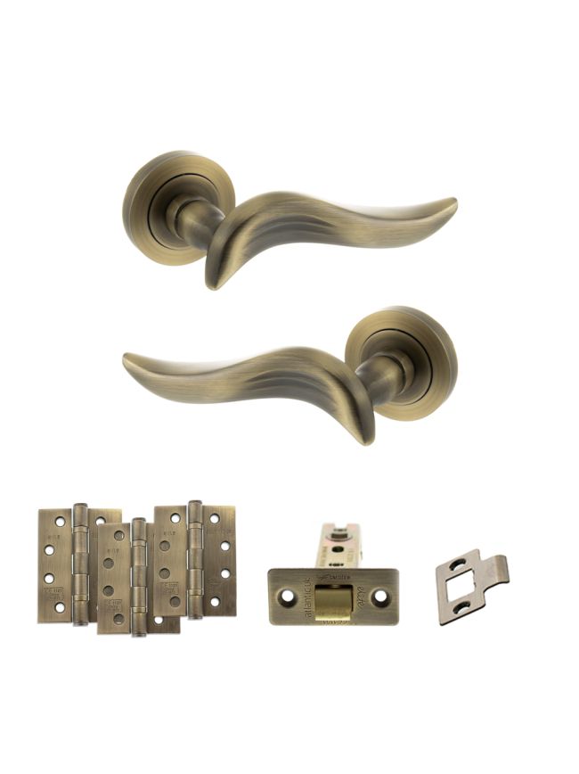 Old English Oxford Door Handle Pack (Latch Set - 2.5" CE Latch, 4" Fire Rated Hinges x3) - Matt Antique Brass