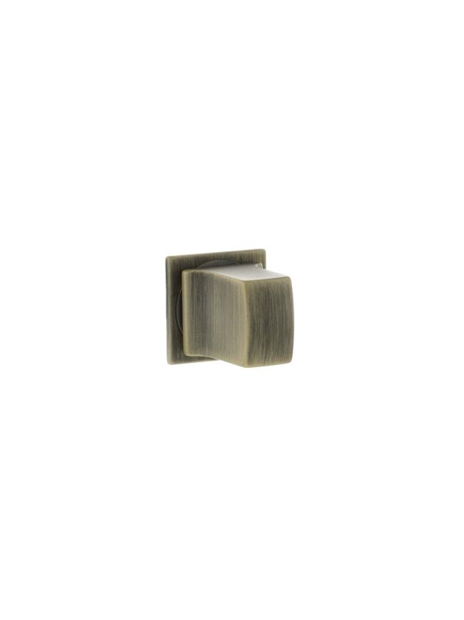 Forme Concealed Rose WC Turn Square - Yester Bronze