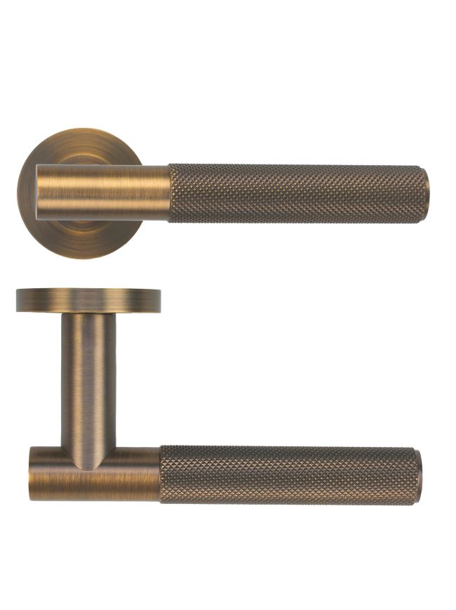 Zoo Hardware Orta Lever on Round Rose - Antique Brass
