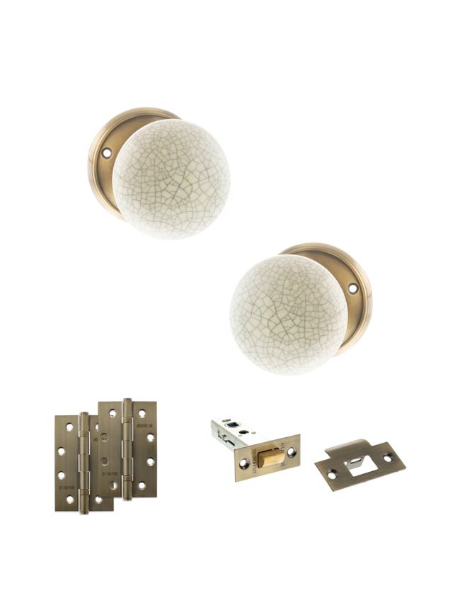 Old English Skipton Door Knob Pack (Latch Set - 4" HD Latch, 4" Slim Knuckle Hinges x2) - Antique Brass