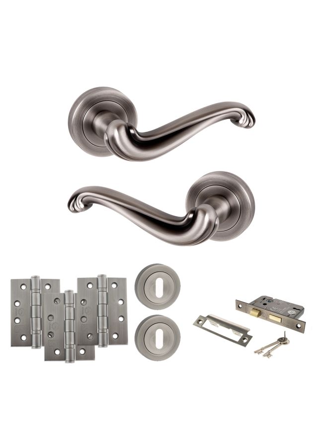 Old English Colchester Door Handle Pack (3 Lever Lock Set - 2.5" CE Sashlock, 4" Fire Rated Hinges x3) - Matt Gun Metal