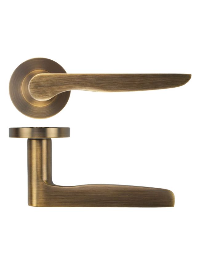 Zoo Hardware Vigo lever on rose - Antique Brass