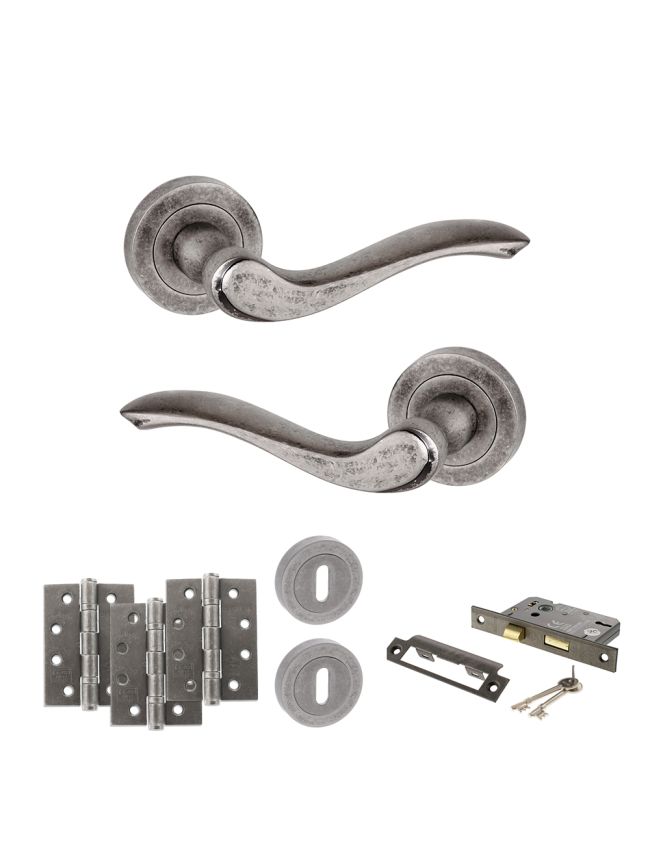 Old English Warwick Door Handle Pack (3 Lever Lock Set - 3" CE Sashlock, 4" Fire Rated Hinges x3) - Distressed Silver