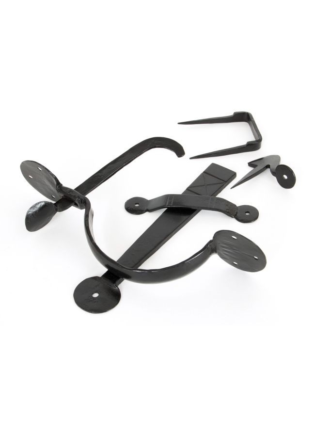 Black Medium Bean Thumblatch - XL
