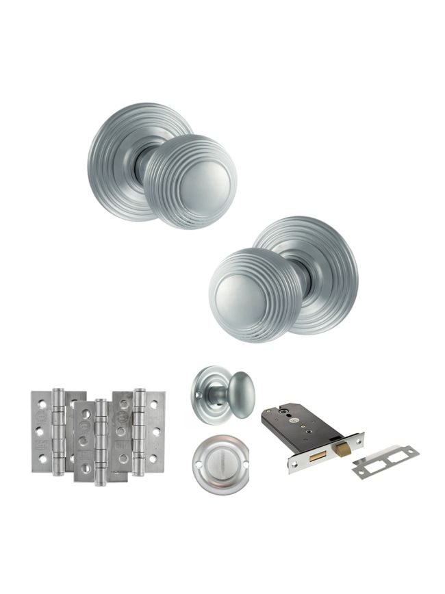 Old English Ripon Door Knob Pack (Lock Set - Horizontal Bathlock, 4" Fire Rated Hinges x3) - Satin Chrome