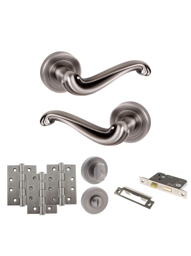 Old English Colchester Door Handle Pack (Bathroom Set - 2.5" CE Bathroom Lock, 4" Fire Rated Hinges x3) - Matt Gun Metal