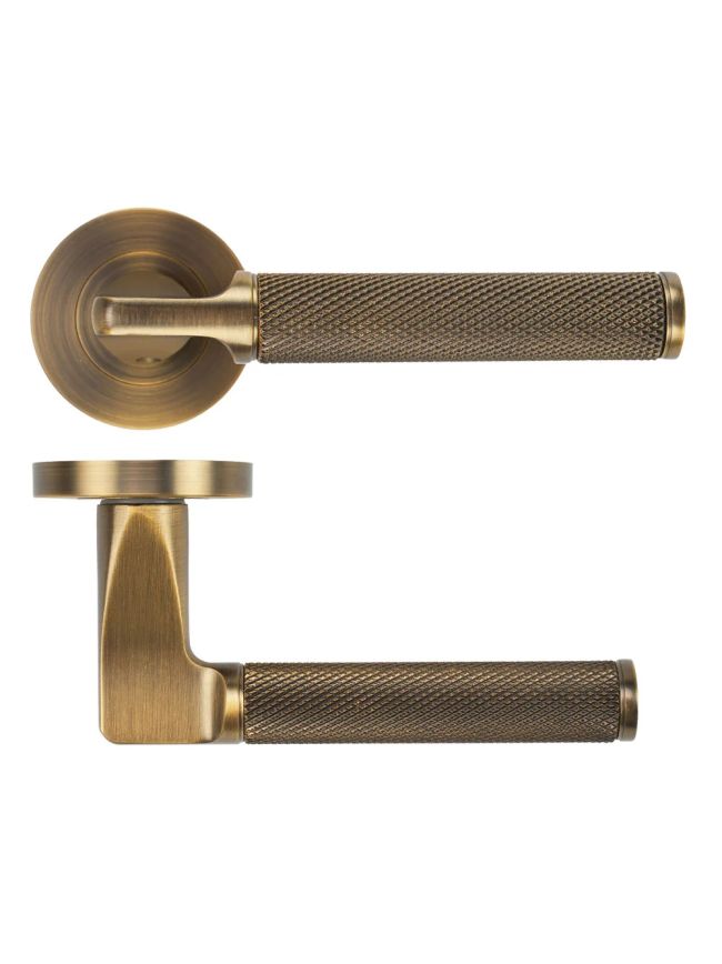 Zoo Hardware Bilbao lever on rose - Antique Brass