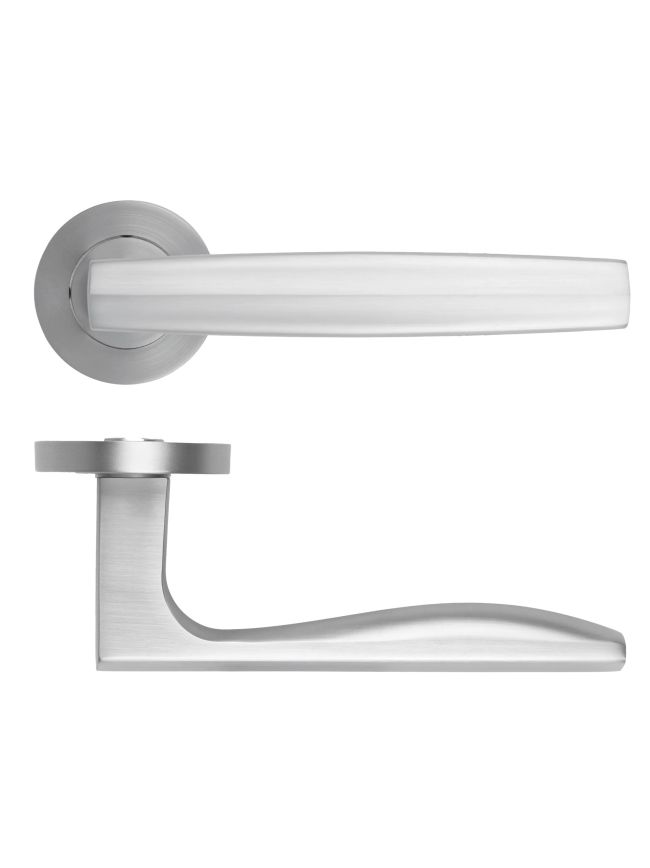 Zoo Hardware Appenine Lever On Round Rose - Satin Chrome