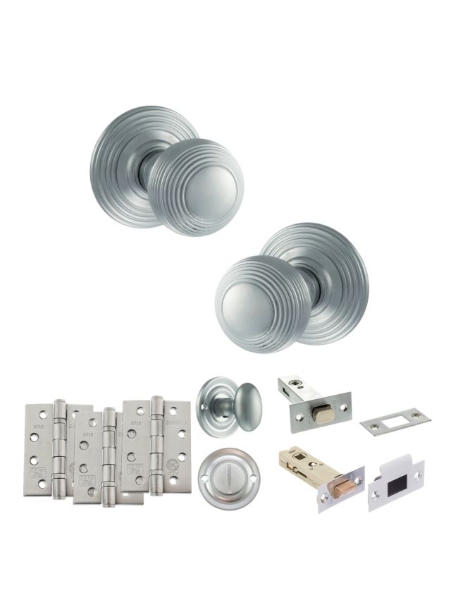 Old English Ripon Door Knob Pack (Bathroom Set - 4" Deadbolt, 4" Fire Rated Hinges x3) - Satin Chrome