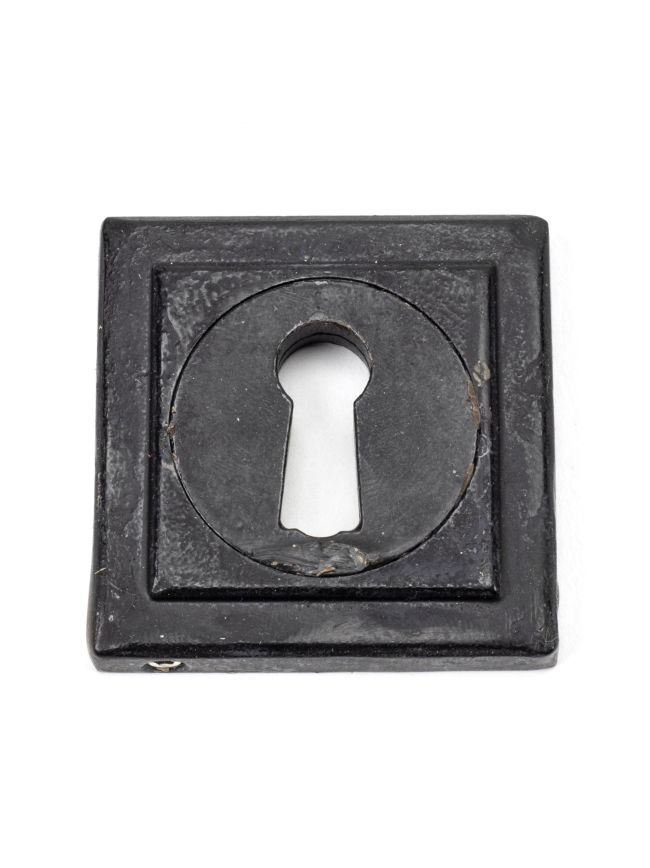 External Beeswax Round Escutcheon (Square)