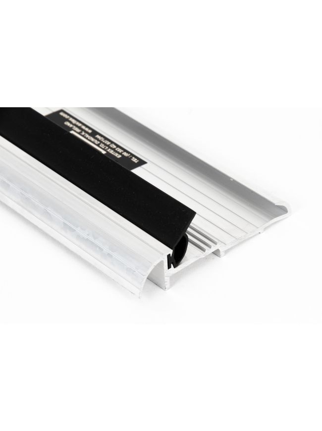 Aluminium 1220mm OUM/4 Threshold