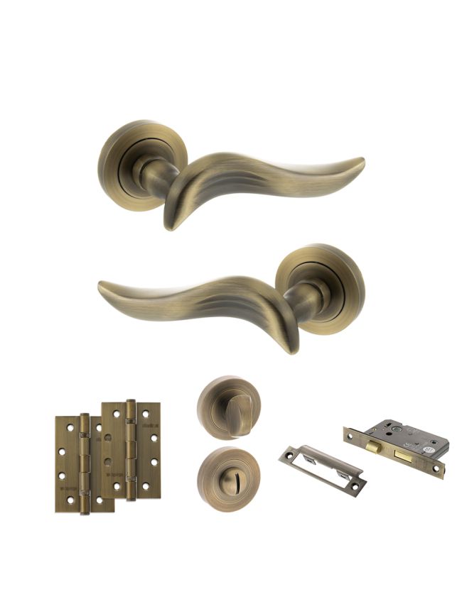 Old English Oxford Door Handle Pack (Bathroom Set - 2.5" CE Bathroom Lock, 4" Slim Knuckle Hinges x2) - Matt Antique Brass