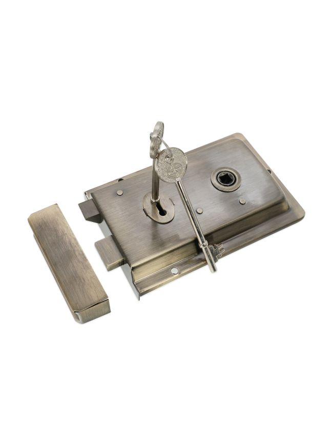 Iron Rim Lock - Fluted Antique