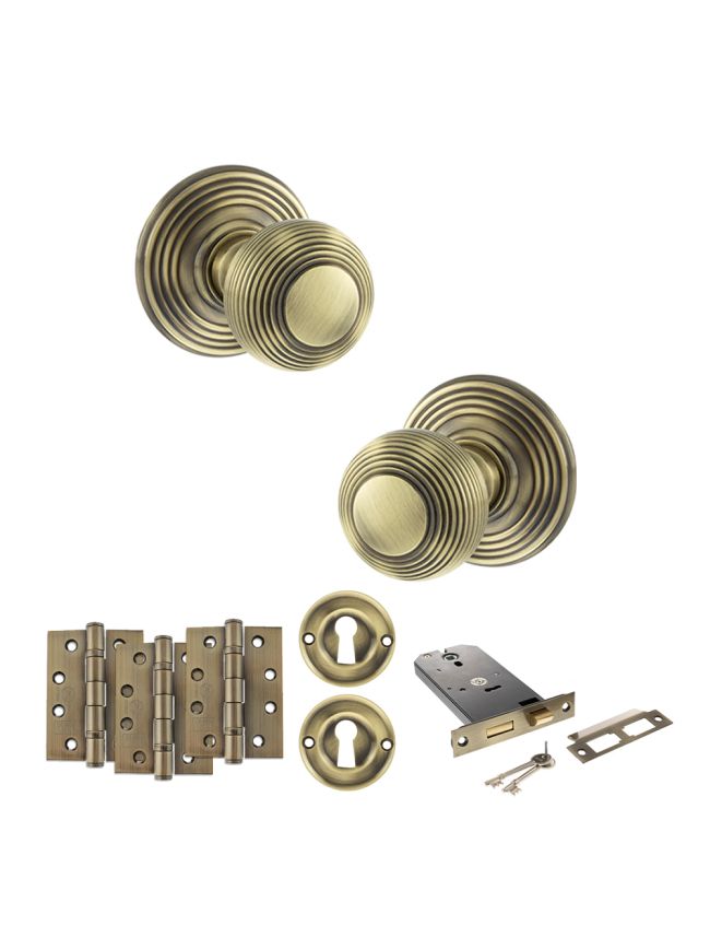 Old English Ripon Door Knob Pack (Lock Set - Horizontal Sashlock, 4" Fire Rated Hinges x3) - Antique Brass