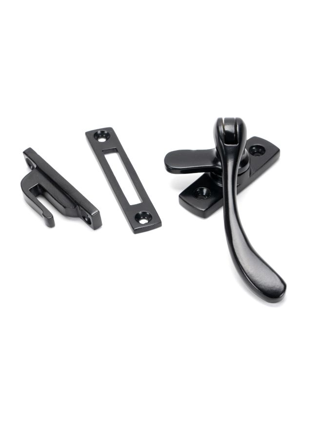 Black Peardrop Fastener
