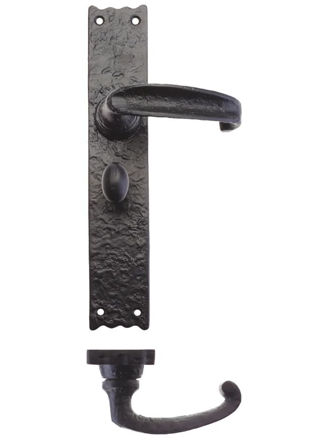 Zoo Hardware Traditional Lever on Bathroom Long Backplate - 10" - Black