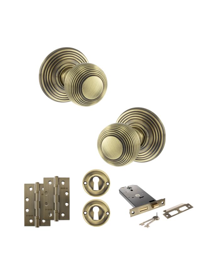 Old English Ripon Door Knob Pack (Lock Set - Horizontal Sashlock, 4" Slim Knuckle Hinges x2) - Antique Brass