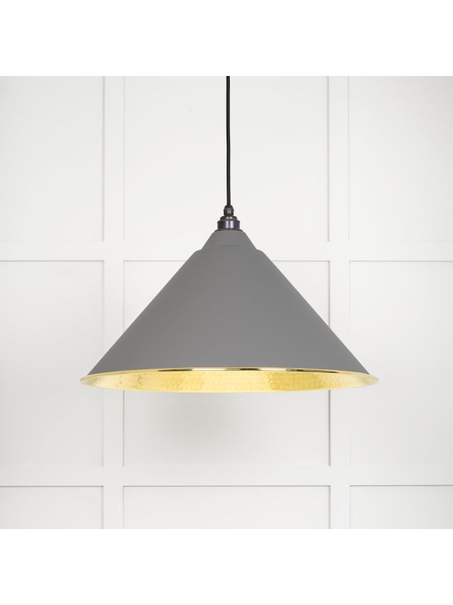 Hammered Brass Hockley Pendant in Bluff
