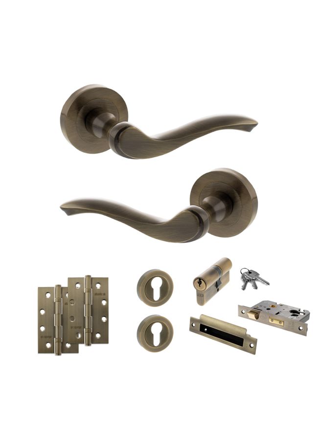 Old English Warwick Door Handle Pack (Euro Lock Set - 2.5" CE Sashlock, 4" Slim Knuckle Hinges x2) - Antique Brass