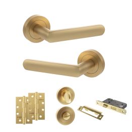 STATUS Carolina Door Handle Pack (Bathroom Set - 2.5" CE Bathroom Lock, 4" Slim Knuckle Hinges x2) - Satin Brass