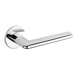 Tupai Exclusivo 5S Line Tavira Lever Door Handle on 5mm Slimline Round Rose - Bright Polished Chrome