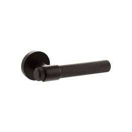 Senza Pari Fasana Linear Knurled Lever Door Handle on Minimal Round Rose - Urban Dark Bronze