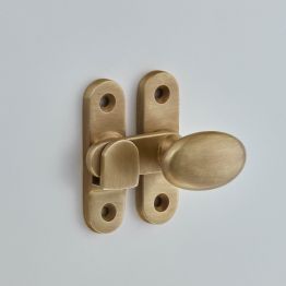 5211 Oval Knob Cabinet Catch 38mm