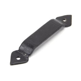 External Beeswax Gothic Screw on Staple