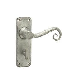 Chester Suite Door Handles on Bathroom Plate Pewter - By Frelan Hardware - HF200B