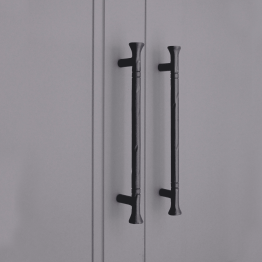 Dona Pull Handle Medium Matt Black