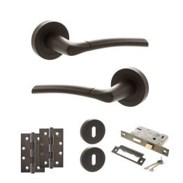 STATUS Indiana Door Handle Pack (3 Lever Lock Set - 2.5" CE Sashlock, 4" Slim Knuckle Hinges x2) - Urban Dark Bronze