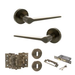 Senza Pari Laviano Door Handle Pack (3 Lever Lock Set - 2.5" CE Sashlock, 3" Fire Rated Hinges x3) - Antique Brass