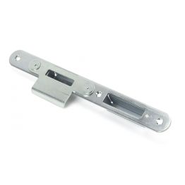 BZP Winkhaus Centre Latch Keep RH 56mm Door