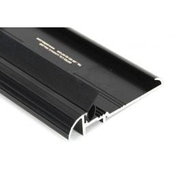 Black 3000mm OUM/6 Threshold
