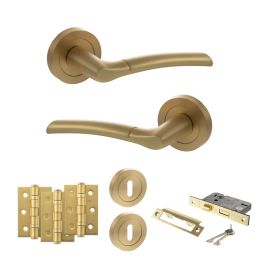 STATUS Indiana Door Handle Pack (3 Lever Lock Set - 2.5" CE Sashlock, 3" Fire Rated Hinges x3) - Satin Brass