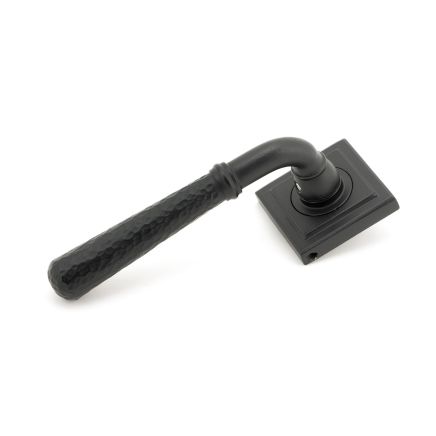 Matt Black Hammered Newbury Lever on Rose Set (Square) - Unsprung