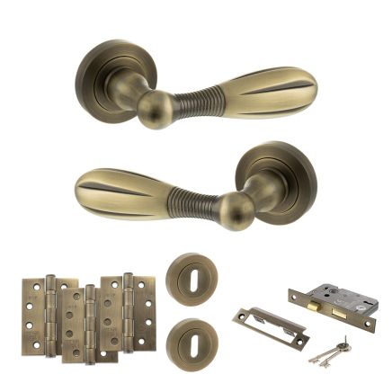 Old English Cambridge Door Handle Pack (3 Lever Lock Set - 2.5" CE Sashlock, 4" Fire Rated Hinges x3) - Matt Antique Brass