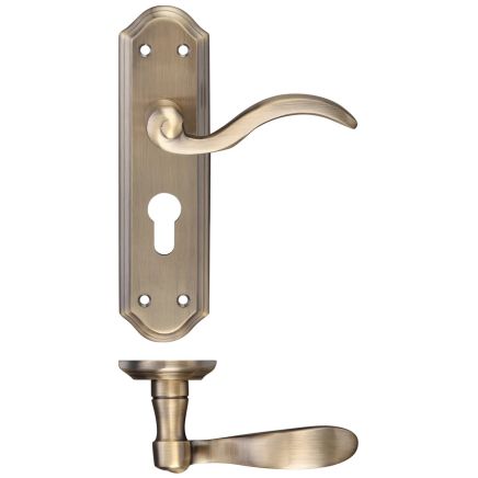Zoo Hardware Winchester Lever Euro Lock (47.5mm c/c) Furniture 180 x 48mm - Brass