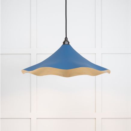 Smooth Brass Flora Pendant in Upstream