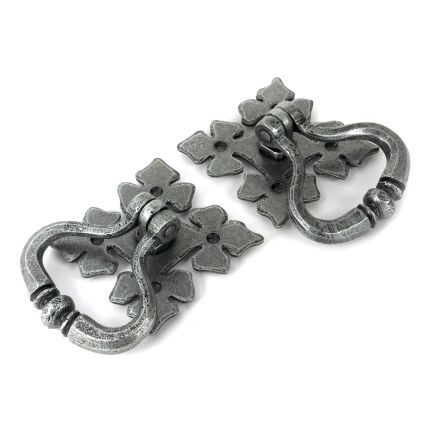 Pewter Shakespeare Ring Turn Set