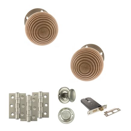 Old English Bridlington Door Knob Pack (Lock Set - Horizontal Bathlock, 3" Fire Rated Hinges x3) - Satin Nickel