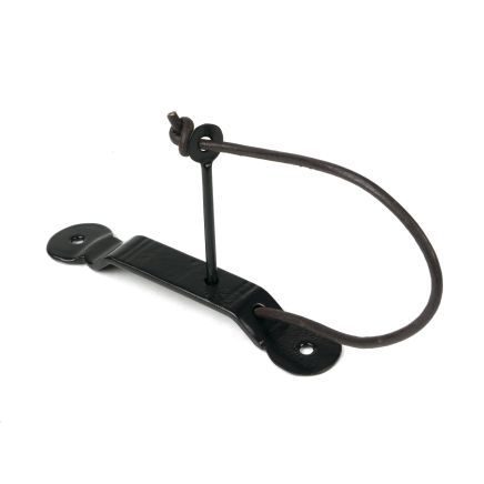 Black Locking Penny End Screw on Staple