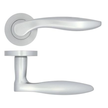 Zoo Hardware Cadiz lever on rose - Satin Chrome
