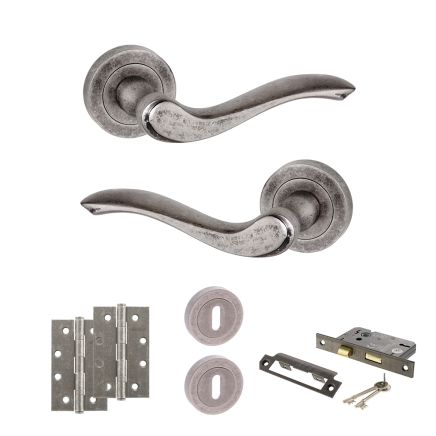 Old English Warwick Door Handle Pack (3 Lever Lock Set - 2.5" CE Sashlock, 4" Slim Knuckle Hinges x2) - Distressed Silver