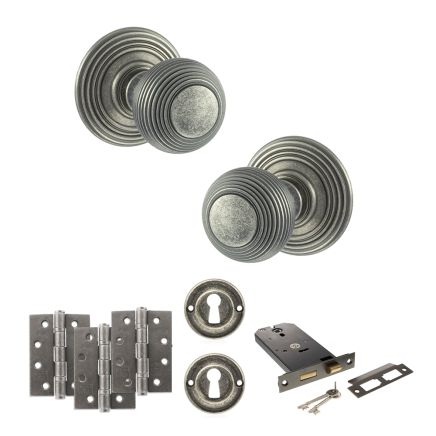 Old English Ripon Door Knob Pack (Lock Set - Horizontal Sashlock, 4" Fire Rated Hinges x3) - Distressed Silver