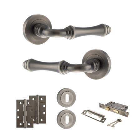 Old English Durham Door Handle Pack (3 Lever Lock Set - 2.5" CE Sashlock, 4" Slim Knuckle Hinges x2) - Matt Gun Metal