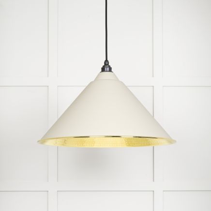 Hammered Brass Hockley Pendant in Teasel