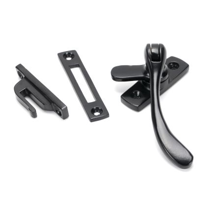 Black Peardrop Fastener