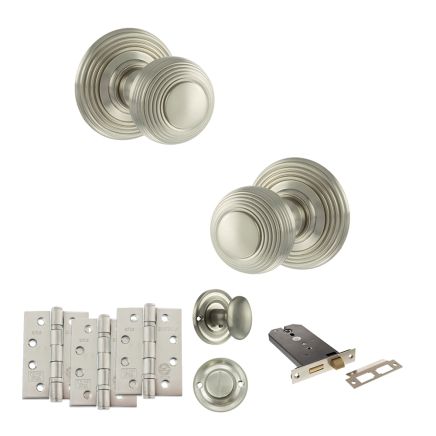 Old English Ripon Door Knob Pack (Lock Set - Horizontal Bathlock, 4" Fire Rated Hinges x3) - Satin Nickel
