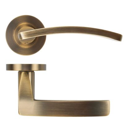 Zoo Hardware Toledo lever on rose - Antique Brass